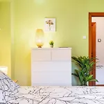 Moderno Con Balcon Meridiana *