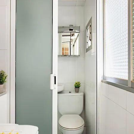 Moderno Con Balcon Meridiana * Barcelona
