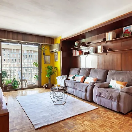 Moderno Con Balcon Meridiana * Barcelona