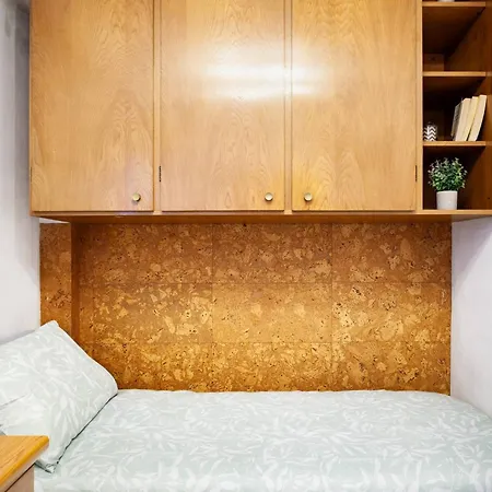 Moderno Con Balcon Meridiana Apartman